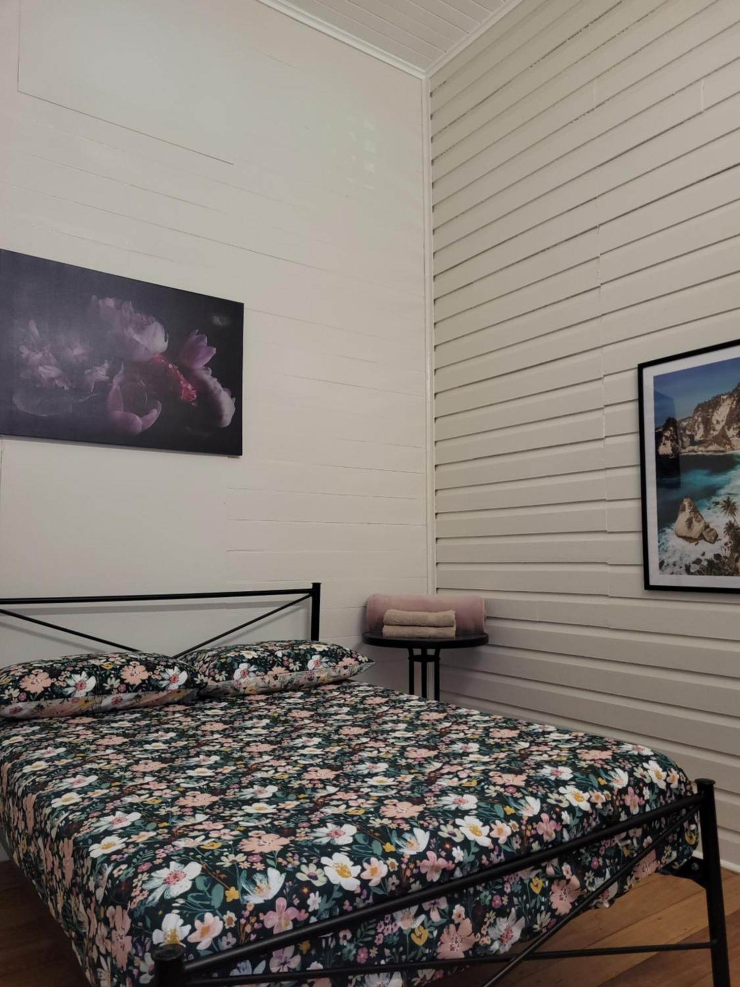 Travellers Paradise Cairns Exterior foto A bedroom at the hotel